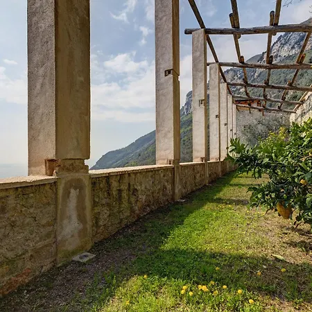 Casa Limonaia Al Pos * Tignale