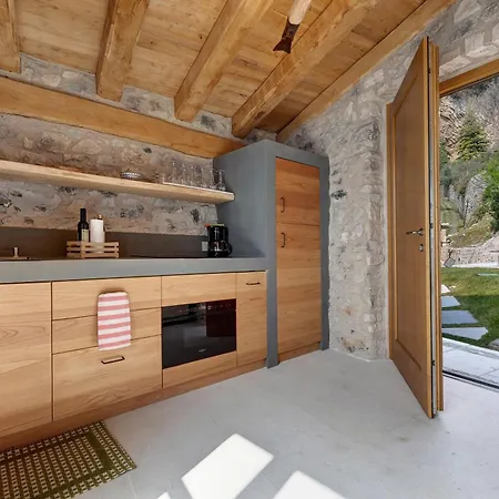 Holiday home Casa Limonaia Al Pos Tignale